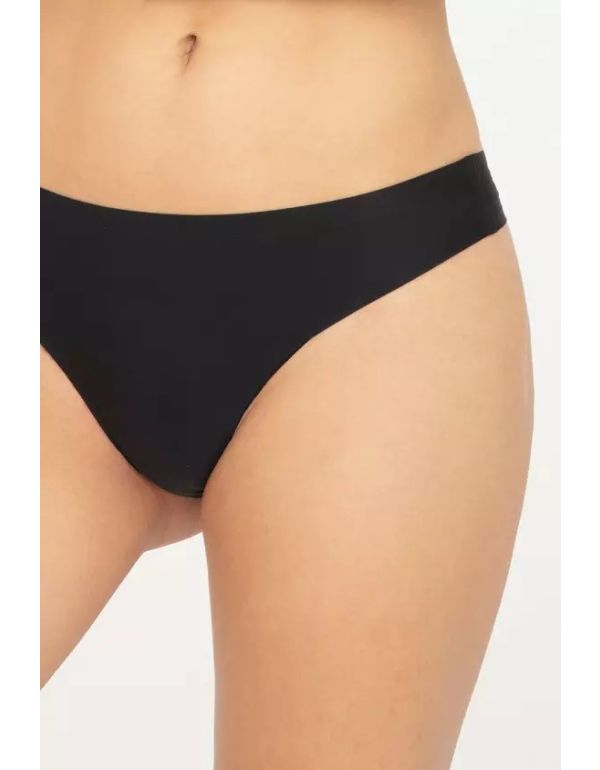 Varrás nélküli tangabugyi String Ultra Comfort